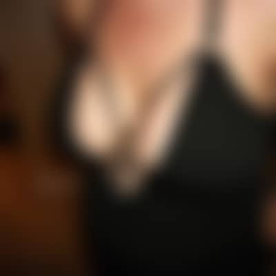 Hot Date in Somerset, KY on Tue, May 19, 2026