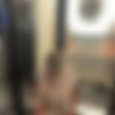 Interested_sexy_couple