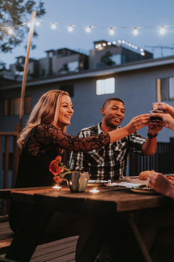 Tx Hold'em / Meet n' Greet